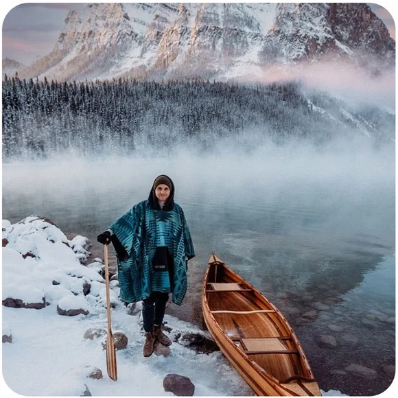 Nomadix Towel Poncho - Picture 2 of 4